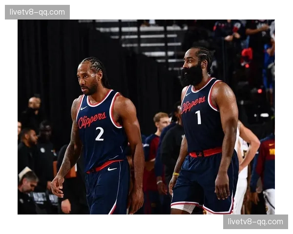 快船豪华阵容存隐患 伦纳德出勤率与内线防守待考验 快船豪华阵容存隐患 伦纳德出勤率与内线防守待考验